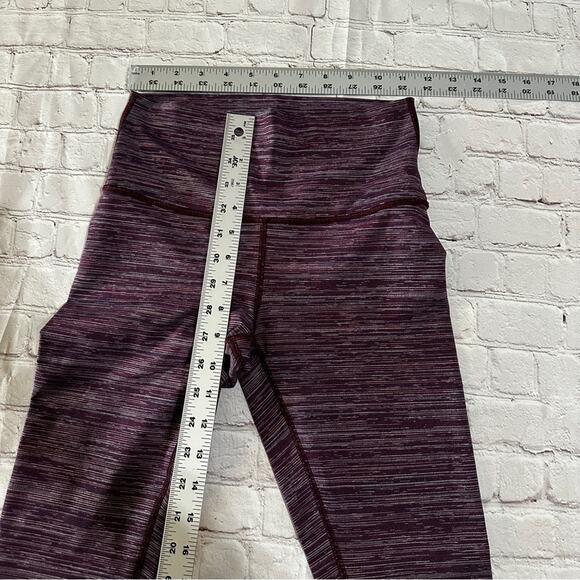 Lululemon Capri leggings - Picture 9 of 9